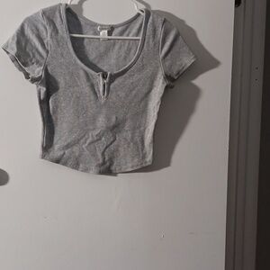 Women’s Gray Ribbed Zip-Front Crop Top